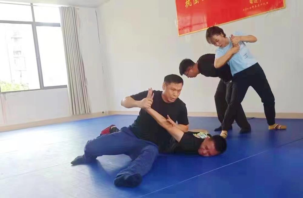 b2e4577720974e00af6356178abba992.jpg b2e4577720974e00af6356178abba992.jpg