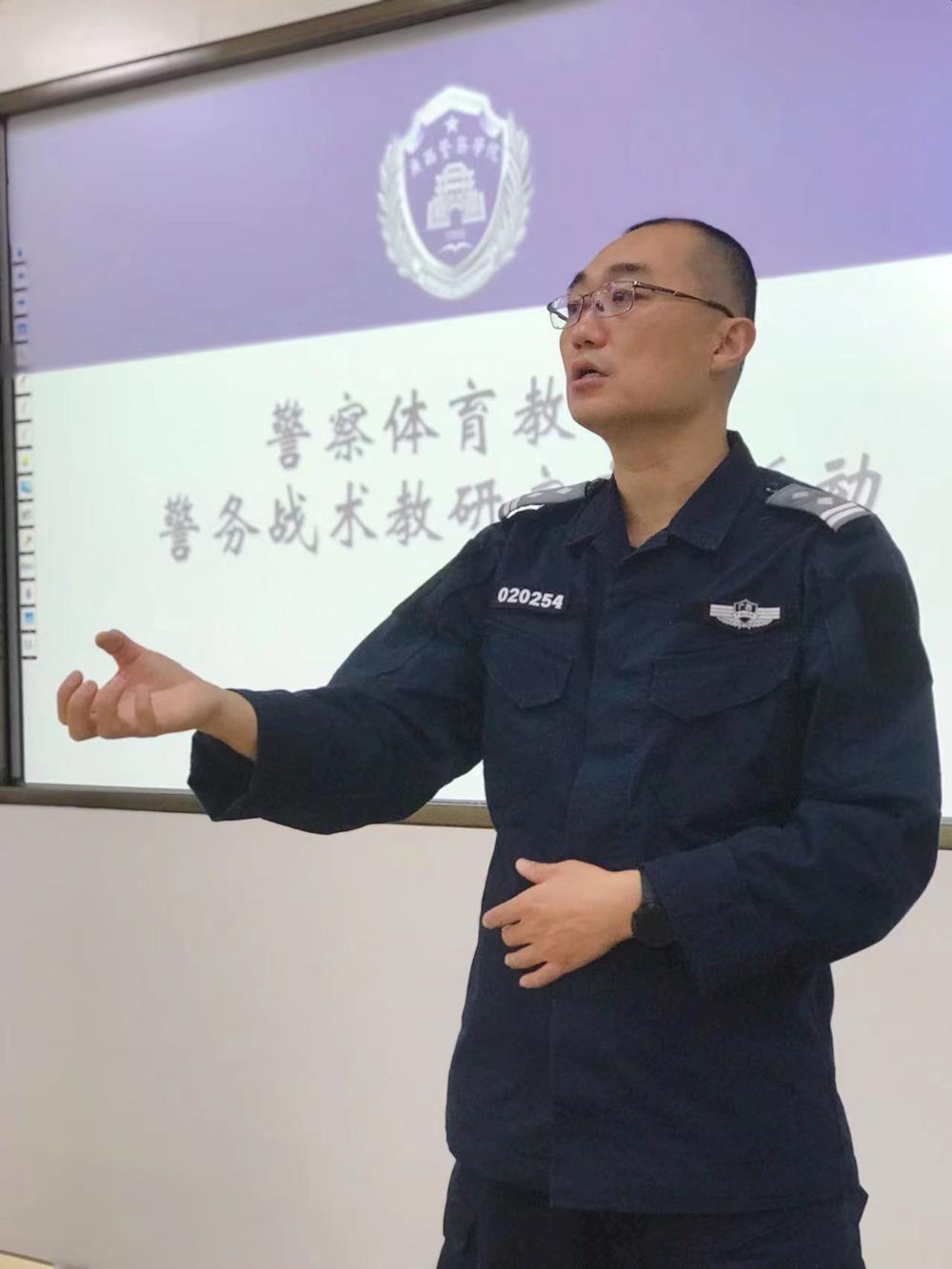 1efab3e4a4f94027bd478a52a52e524c.jpg 1efab3e4a4f94027bd478a52a52e524c.jpg