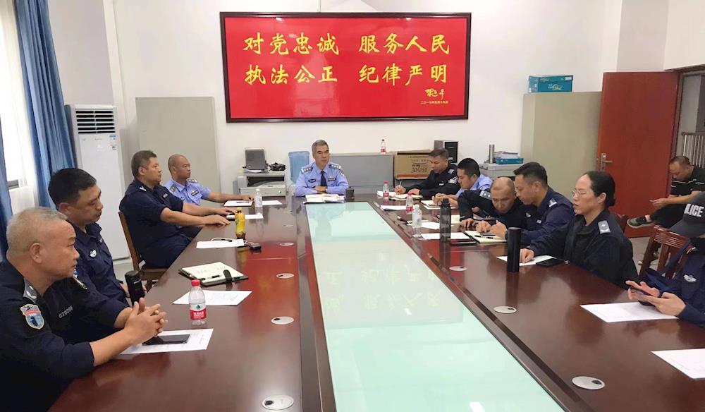 f77b96bf3db44cbdb0d4c405d621baed.jpg f77b96bf3db44cbdb0d4c405d621baed.jpg