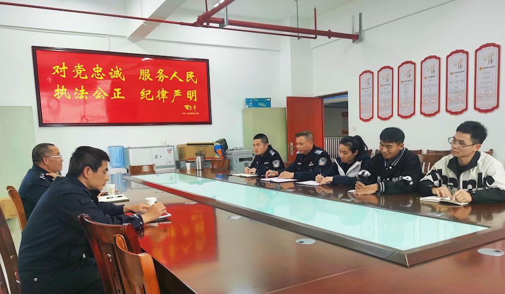 3b1f34816db34631b31f88e68403eb1c.jpg 3b1f34816db34631b31f88e68403eb1c.jpg