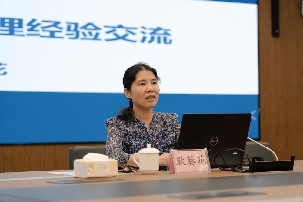 b4386a2d0cbb4336bd4ea74d5f6cacf6.jpg b4386a2d0cbb4336bd4ea74d5f6cacf6.jpg