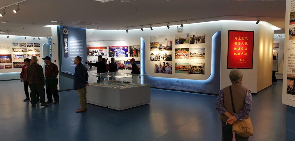 2093f1b99675442c9101b094bdcbf41c.jpg 2093f1b99675442c9101b094bdcbf41c.jpg