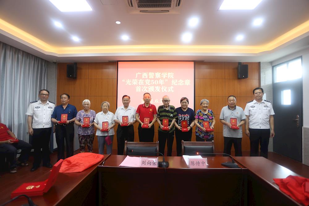 1d32a7dad5264e68875d0db9d8d0476a.JPG 1d32a7dad5264e68875d0db9d8d0476a.JPG