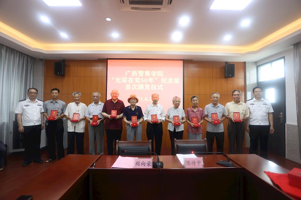 fa2eca83c4ee4c0887593cb2f170b4ac.JPG fa2eca83c4ee4c0887593cb2f170b4ac.JPG