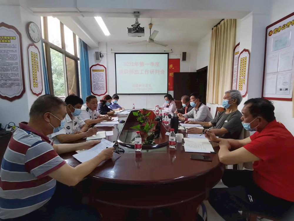 8af111ea671e4f7a8bc4040af59514a1.jpg 8af111ea671e4f7a8bc4040af59514a1.jpg