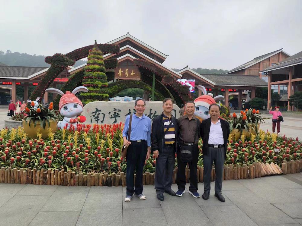 ea3edfc6b3544748927f9cbbd07ac52e.jpg ea3edfc6b3544748927f9cbbd07ac52e.jpg