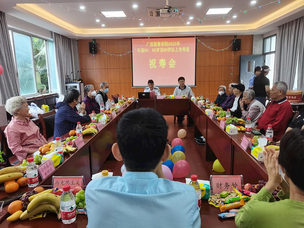 ab9341554ae046878e484b5fc62bae56.jpg ab9341554ae046878e484b5fc62bae56.jpg