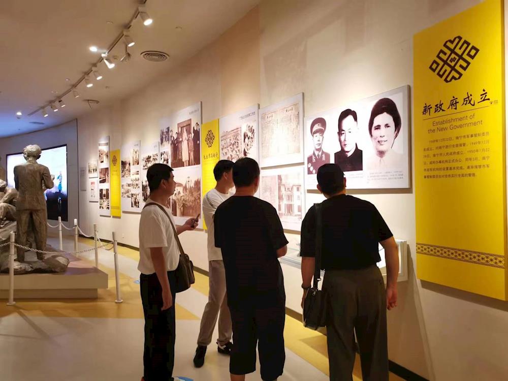 f5483bf1fa4747dab92b0657f135230d.jpg f5483bf1fa4747dab92b0657f135230d.jpg