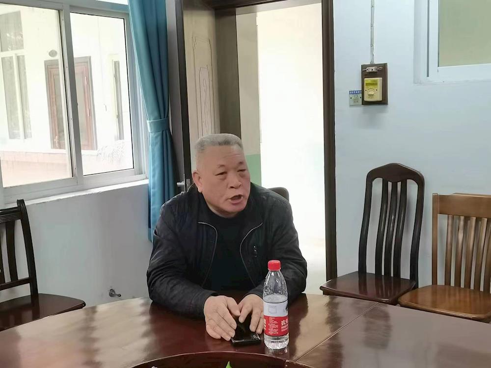 090e4f9de84e42d387dd5252b5740d1a.jpg 090e4f9de84e42d387dd5252b5740d1a.jpg