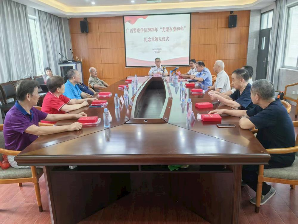 915aa27ddc7b40608602f9878b140ed7.jpg 915aa27ddc7b40608602f9878b140ed7.jpg