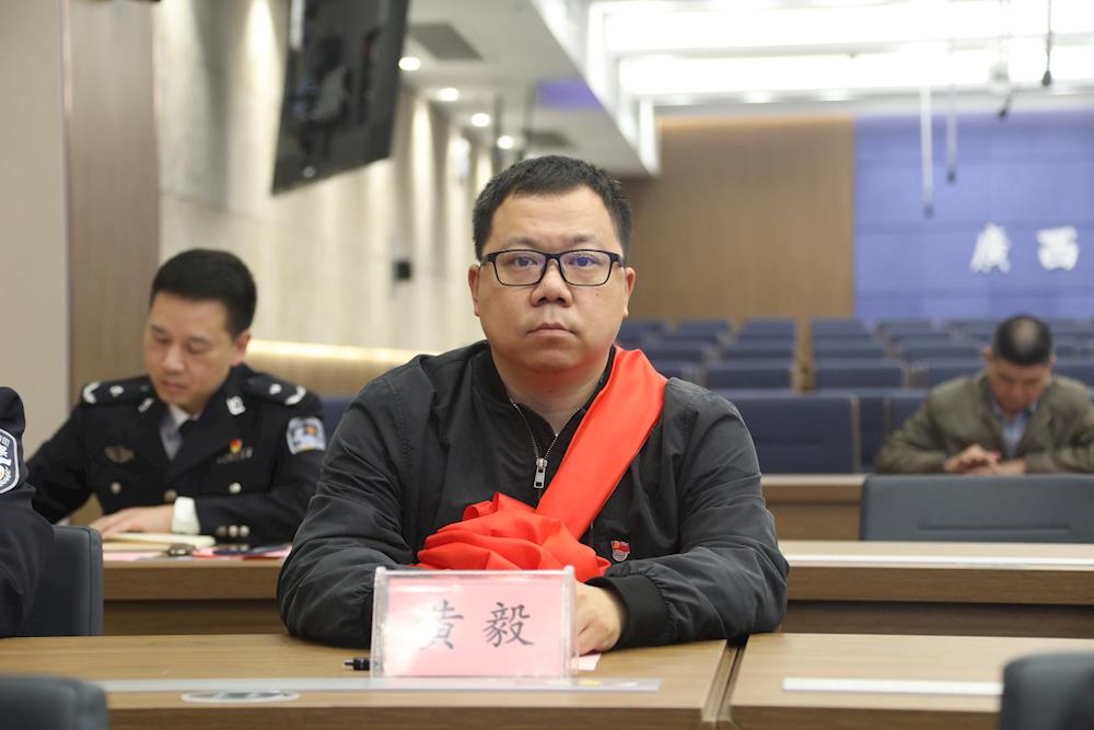 0b6c9710d2d34049a52c25d5e2e399e2.JPG 0b6c9710d2d34049a52c25d5e2e399e2.JPG