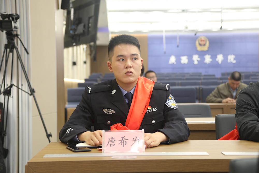 4d5a210e703e450683b97b581462c3bb.JPG 4d5a210e703e450683b97b581462c3bb.JPG