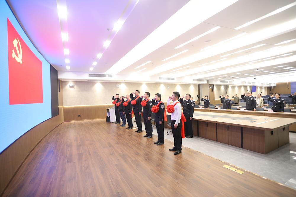 eba67e77905d4d659b9cdfe24e00be78.JPG eba67e77905d4d659b9cdfe24e00be78.JPG