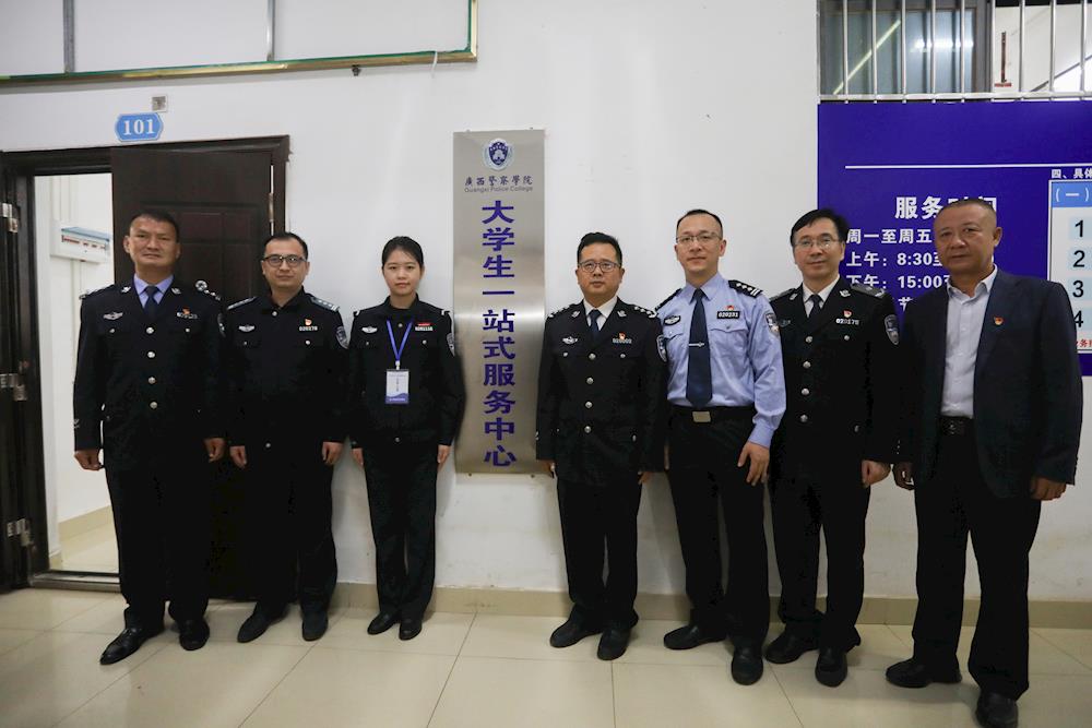 9f82725f1b57491db2b7eb360d595875.jpg 9f82725f1b57491db2b7eb360d595875.jpg