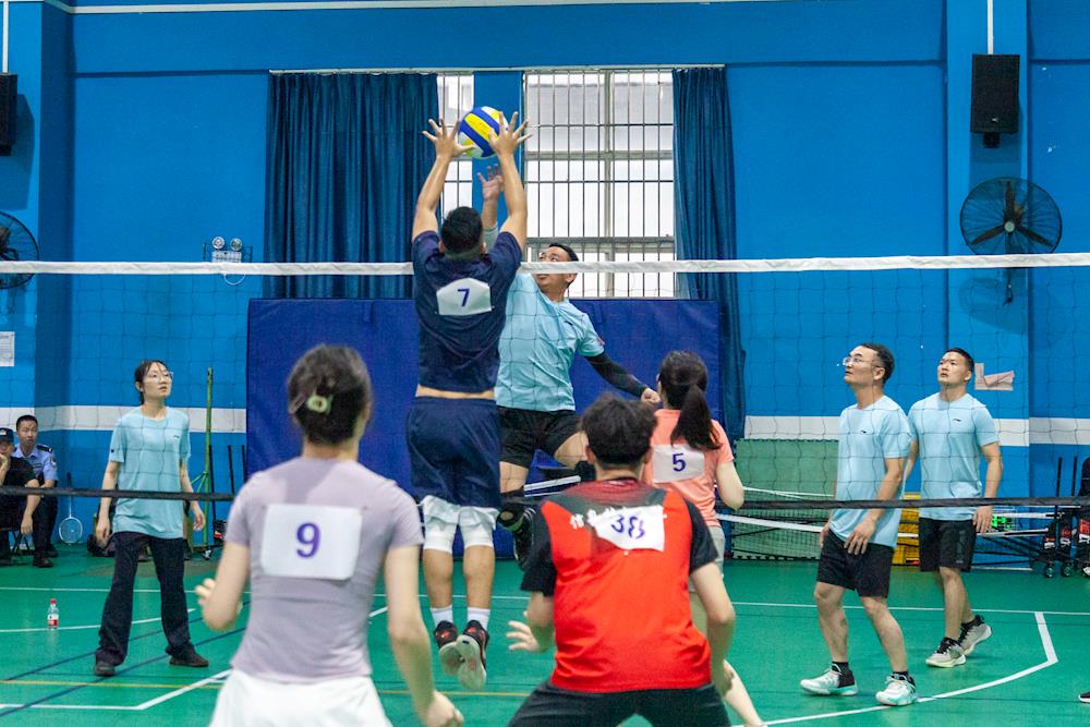 4b97b161de294be48802c7f02581c092.jpg 4b97b161de294be48802c7f02581c092.jpg