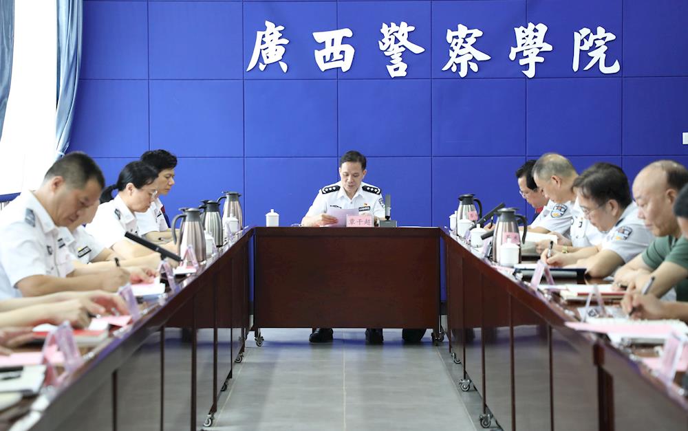 b945313f92494d988107a41604294d4d.jpg b945313f92494d988107a41604294d4d.jpg