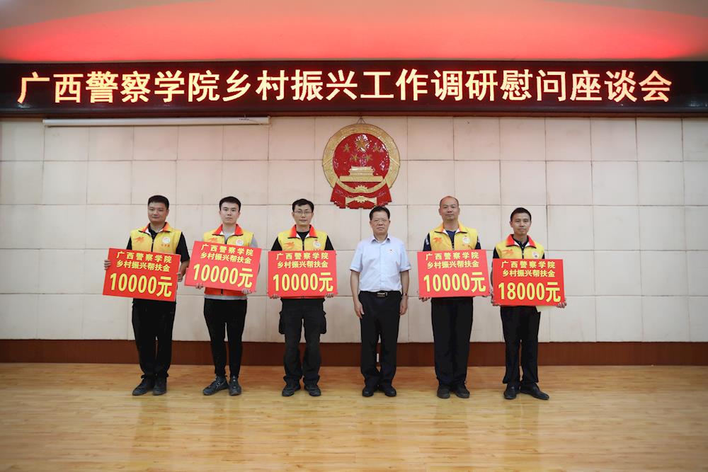 8e3aad4b922e4feb8553c27123682c4e.JPG 8e3aad4b922e4feb8553c27123682c4e.JPG