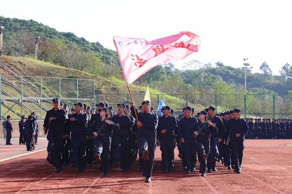 983124b594404165b5c071f6189940b9.jpg 983124b594404165b5c071f6189940b9.jpg