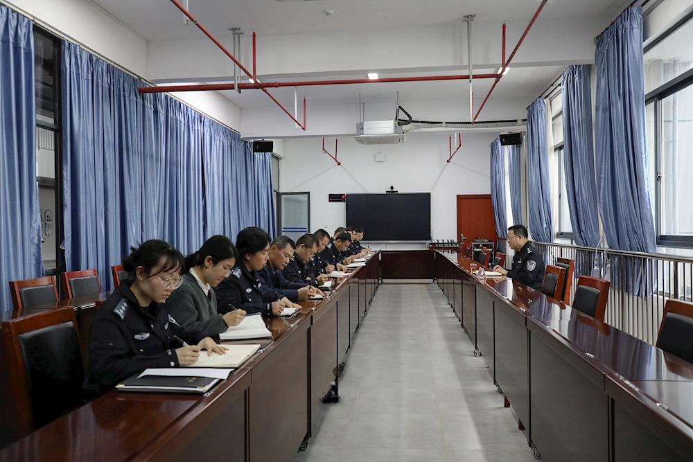 aeaf50be517b4b59930624b01e2a7b8a.jpg aeaf50be517b4b59930624b01e2a7b8a.jpg