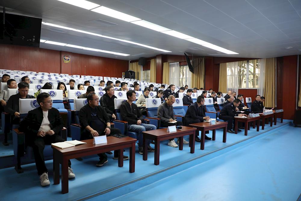 e6b174879f094ae09e1ae0beca98ded9.jpg e6b174879f094ae09e1ae0beca98ded9.jpg