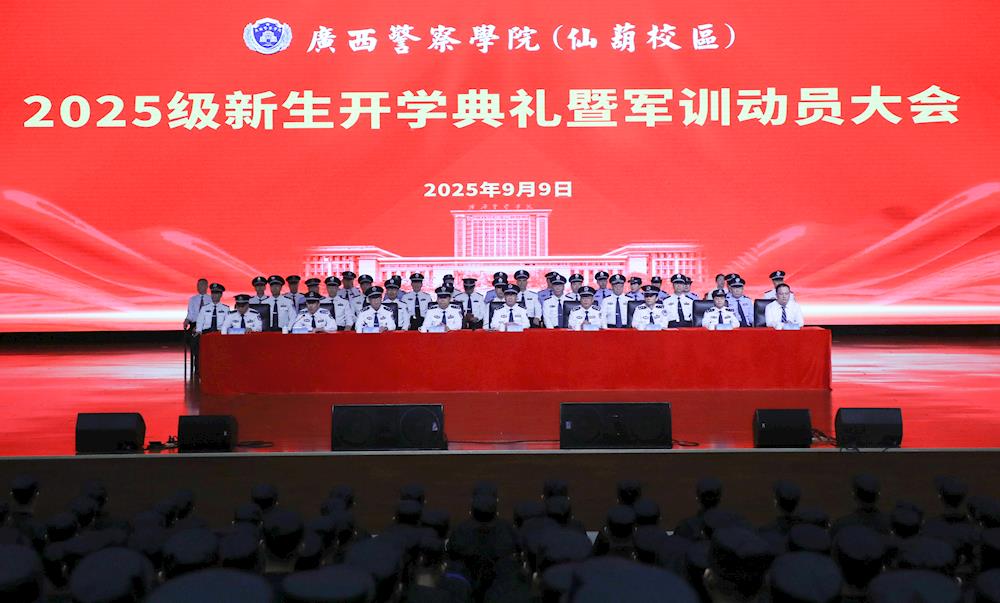 5568fd4f5b46443484cf272ee7af1d04.jpg 5568fd4f5b46443484cf272ee7af1d04.jpg