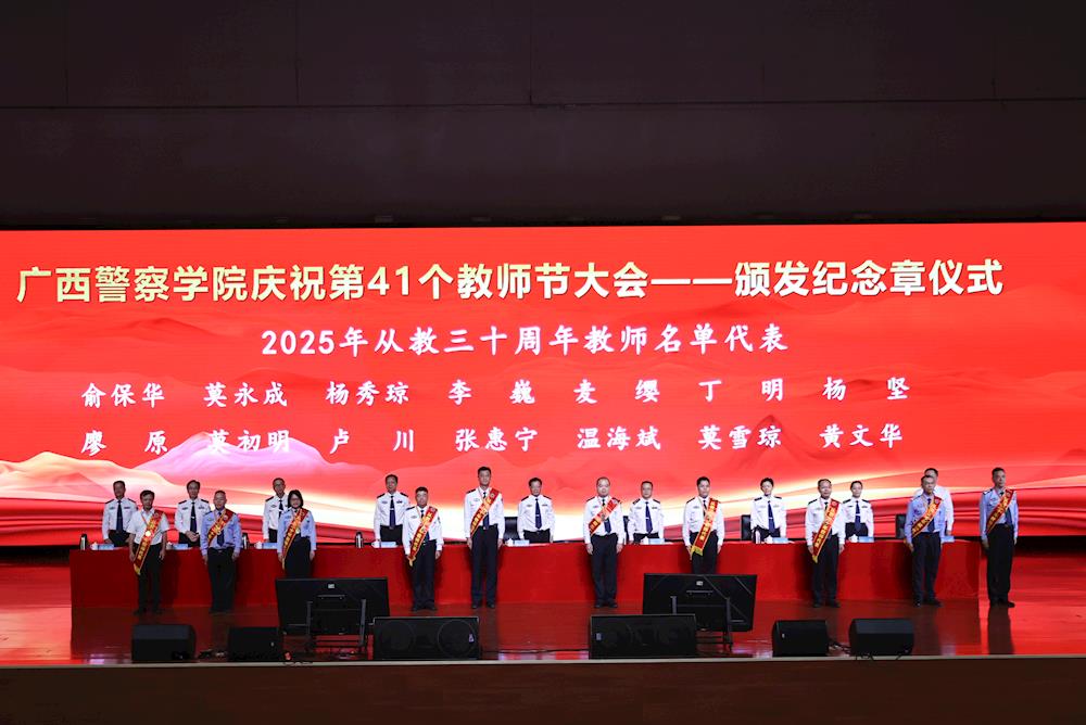 b7638fd5bd4c4431b400de4ed15a5d0d.JPG b7638fd5bd4c4431b400de4ed15a5d0d.JPG