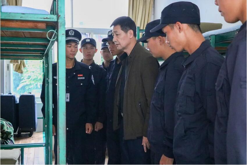 1c8e073c690d4cce8368a080814b02ef.jpg 1c8e073c690d4cce8368a080814b02ef.jpg