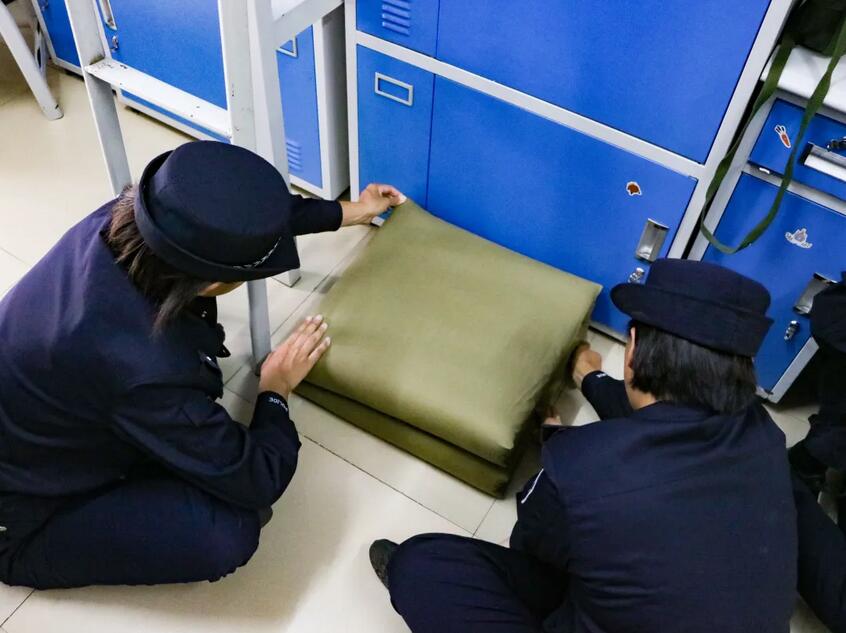 94db0adc60b044ae89ec041eacaa71fc.jpg 94db0adc60b044ae89ec041eacaa71fc.jpg