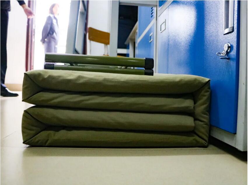 b2c960aca7304021bec99f67f4b12b45.jpg b2c960aca7304021bec99f67f4b12b45.jpg