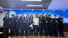 bat365中文官方网站公共管理学院举办“优秀人物大学生涯演讲比赛”助力新生成长