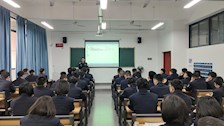 【以评促建】我院举行19级交管专业学生毕业论文（设计）指导培训会