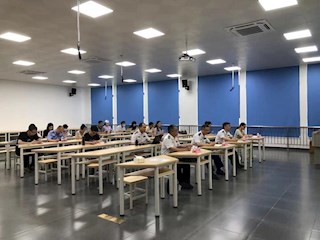 bat365中文官方网站教务处组织开展教学方法讨论暨青教赛磨课的活动