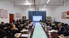 学校领导带队莅临马院召开现场办公会
