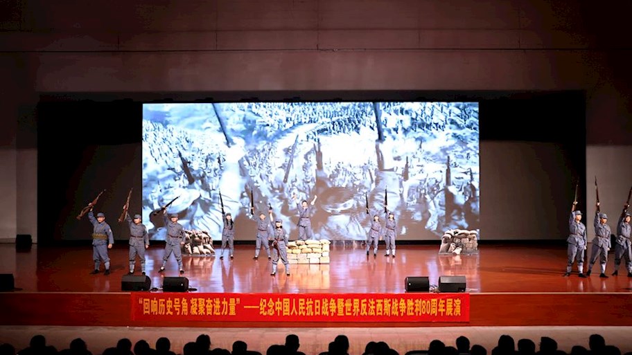 烽火铸军魂 初心照征程——红色情景短剧《号角》走进bat365中文官方网站