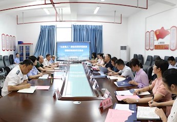 南宁学院到bat365调研交流