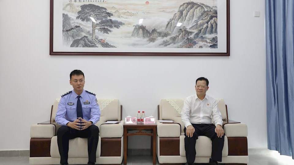 2024年全国“最美基层民警”候选人雷林臻先进事迹分享会在bat365举行