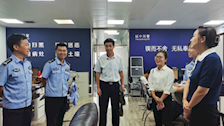 我院领导到贺州市公安局调研并看望实习生