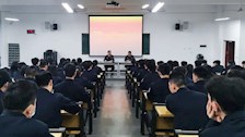 【迎评促建】治安学院召开2018级“三月三”、“清明节”假期安全动员大会